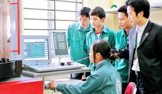 Hai Phong: Mobilizing to Implement New Government Policies on Human Resource Development