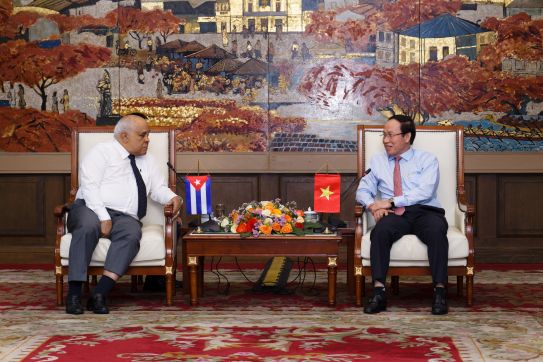 Lãnh đạo thành phố tiếp xã giao Đại sứ Cộng hòa Cuba tại Việt Nam