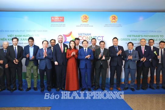 Đối ngoại cất cánh cùng sự phát triển của thành phố
