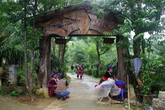 Chuyển đổi số để phát triển du lịch nông thôn