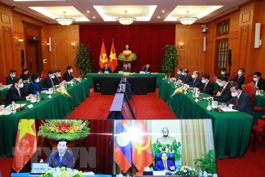 Không ngừng củng cố, phát triển sâu rộng quan hệ Việt - Lào