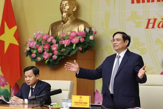 Thủ tướng: Khẩn trương, tập trung hỗ trợ thúc đẩy sản xuất kinh doanh
