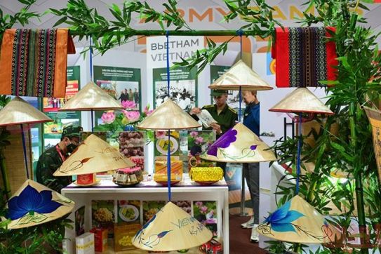 Gian nhà hữu nghị của Việt Nam tại triển lãm ở Army Games 2021 thu hút bạn bè quốc tế