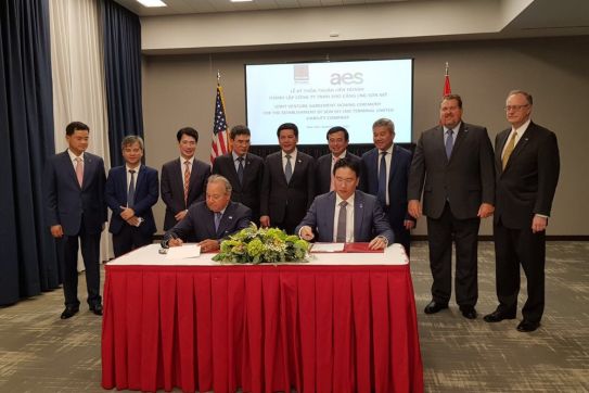 Bộ trưởng Nguyễn Hồng Diên làm việc với tập đoàn AES của Hoa Kỳ