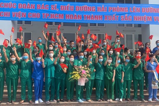 50 cán bộ, nhân viên y tế Đoàn công tác số 2 xuất quân chi viện đợt 2 cho thành phố Hồ Chí Minh chống dịch