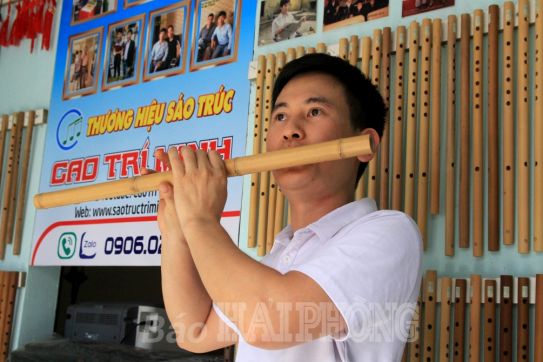 Đam mê đưa sáo trúc bay xa