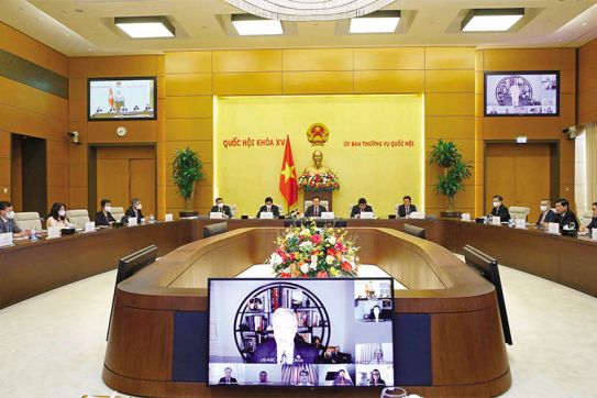 Cẩn trọng “rã đông” nền kinh tế