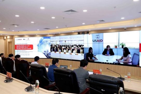 Khởi động nguồn nhân lực cho đổi mới sáng tạo-hệ sinh thái khởi nghiệp