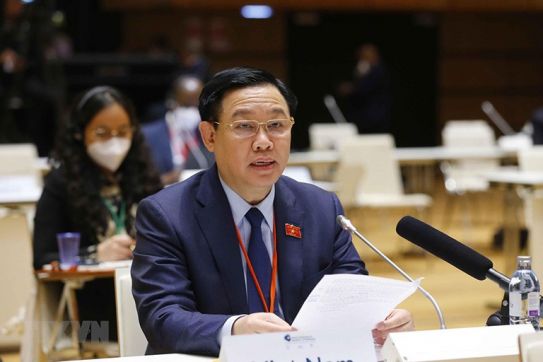 第五次世界议长大会：越南国会主席王廷惠就应对新冠肺炎疫情和气候变化发表讲话