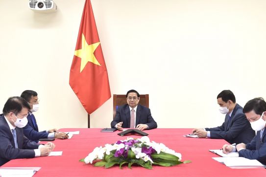 AstraZeneca pledges to deliver more vaccines to Viet Nam