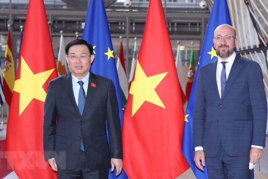 Chủ tịch Quốc hội Vương Đình Huệ hội kiến Chủ tịch Hội đồng châu Âu