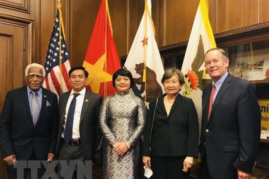 Lễ Thượng cờ Việt Nam nhân dịp Quốc khánh tại San Francisco của Mỹ