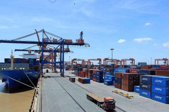 Container cargo via seaports sees double-digit growth