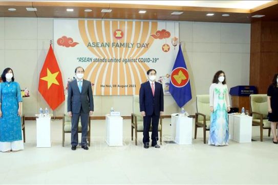 越南举行东盟成立54周年庆祝仪式