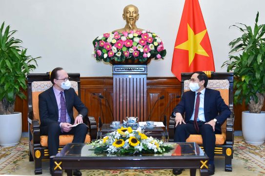 Việt Nam luôn coi trọng các mối quan hệ với LB Nga