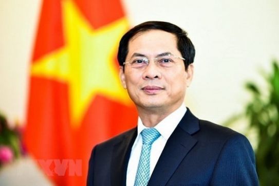 Phát triển quan hệ láng giềng hữu nghị và hợp tác toàn diện Việt-Trung