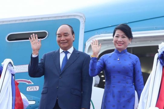 President Nguyen Xuan Phuc concludes Laos visit