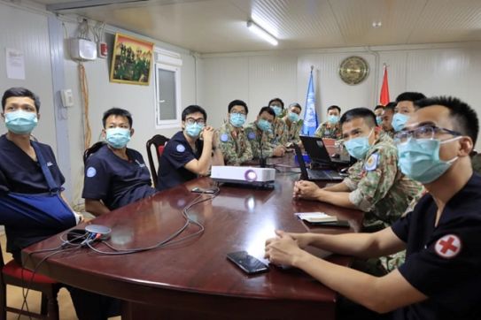 Nâng cao năng lực y tế giữa hai Bệnh viện dã chiến của Việt Nam và Ấn Độ tại Nam Sudan