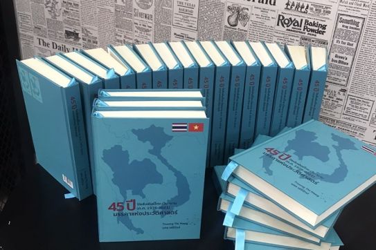 Ra mắt sách về 45 năm quan hệ Việt Nam-Thái Lan bằng hai thứ tiếng