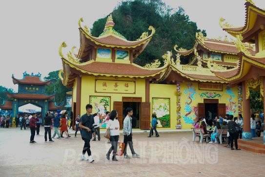 Đưa du lịch Hải Phòng “cất cánh”