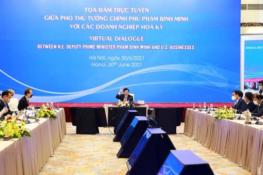 Phó Thủ tướng Phạm Bình Minh chủ trì Tọa đàm trực tuyến với cộng đồng doanh nghiệp Hoa Kỳ