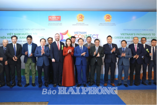 Foreign affairs take off with the city's development