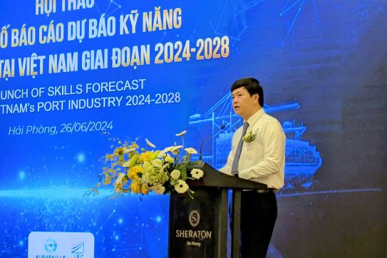 Australian Development Agency Collaborates with VCCI: Urgent Need for Solutions to Develop the Logistics Workforce in Hai Phong