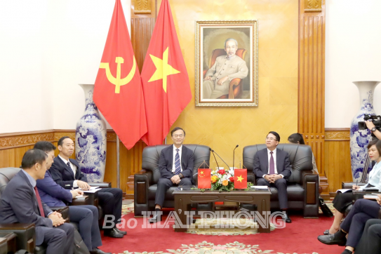Strengthening Cooperation and Exchange Between Hai Phong and Ningbo (China)