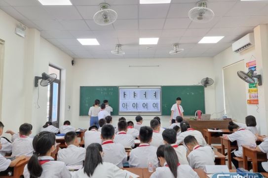 Expanding Horizons: Introducing Korean Language in Schools for a Broader Knowledge and Global Opportunities