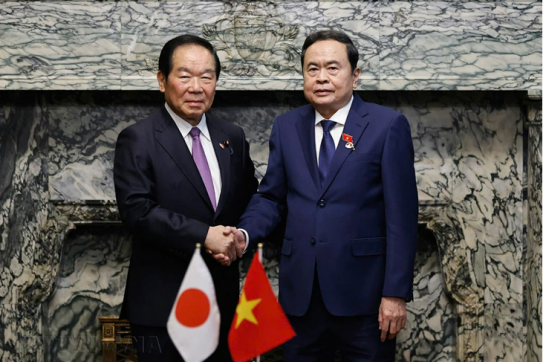 ベトナムは常に日本を最重要かつ長期的なパートナーと見なす