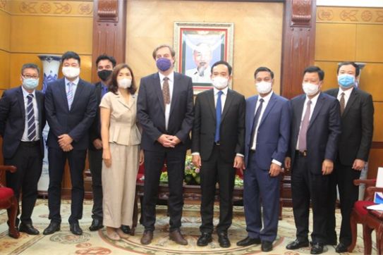 Đồng chí Bí thư Thành ủy tiếp xã giao Ban lãnh đạo Tổ hợp Khu công nghiệp Deep C Hải Phòng