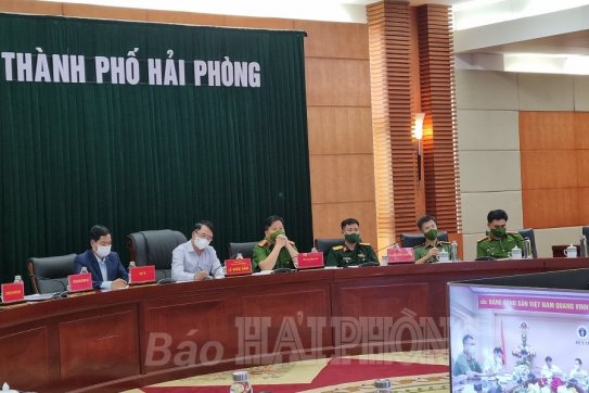 Thống nhất đến ngày 1-11, hoàn thành việc chuẩn hóa dữ liệu tiêm chủng vaccine phòng COVID-19