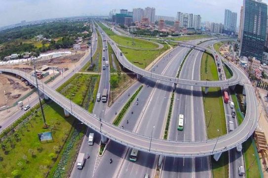 Quốc hội xem xét cơ chế đặc thù gỡ điểm nghẽn hạ tầng, thí điểm đến năm 2025