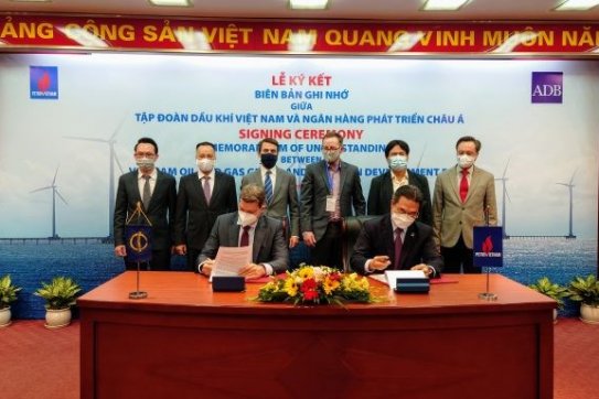 ADB hợp tác PVN thúc đẩy phát triển năng lượng xanh tại Việt Nam