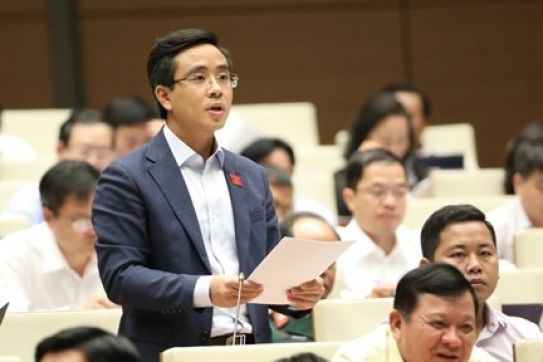 Làm gì để giữ chân nhà đầu tư nước ngoài?