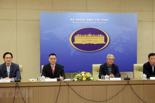 Ứng phó thách thức phi truyền thống: Tăng cường đối ngoại đa phương