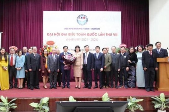 Xứng đáng là cầu nối hữu nghị Việt Nam - Rumani