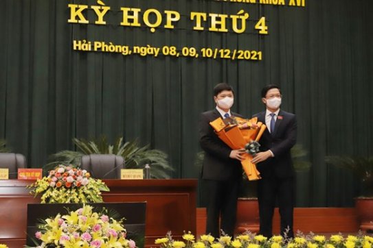 Thủ tướng phê chuẩn Phó Chủ tịch Ủy ban Nhân dân thành phố Hải Phòng