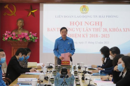 Ban Thường vụ Liên đoàn Lao động thành phố thảo luận về đề xuất hỗ trợ các trường hợp là F0, F1 và F2 có hoàn cảnh khó khăn trên địa bàn thành phố