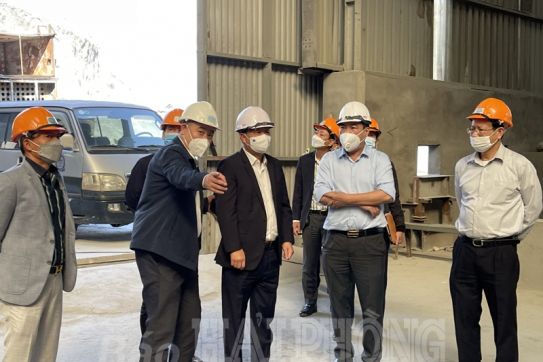 Khẩn trương thực hiện các phương án giải tỏa bãi gyps Đình Vũ