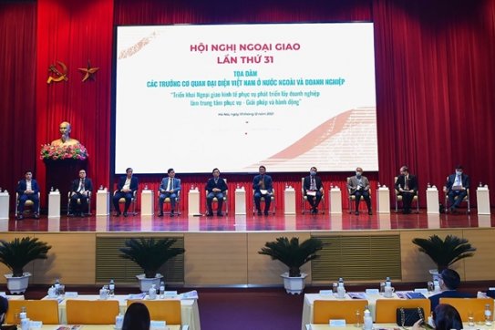 Triển khai Ngoại giao kinh tế phục vụ phát triển