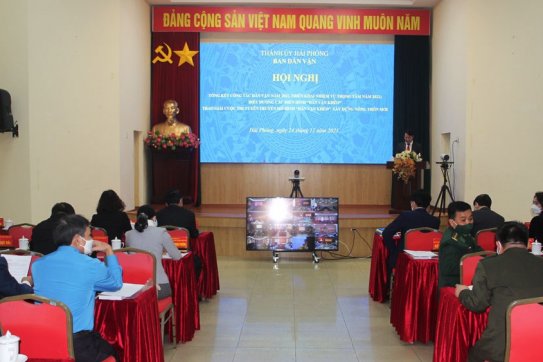 Công tác dân vận góp phần tích cực thực hiện các nhiệm vụ phòng, chống dịch Covid-19, phát triển kinh tế - xã hội thành phố năm 2021