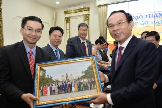 凝聚海外侨务资源