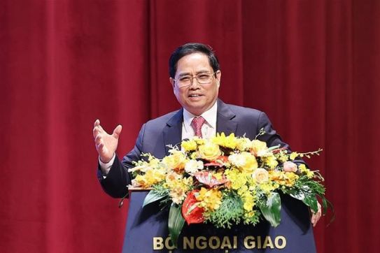 Prime Minister hails prominent achievements of diplomatic sector