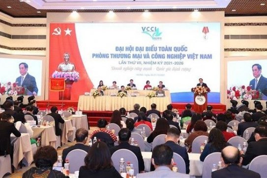 越南政府总理范明政：企业是越南经济的“心脏”