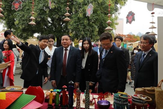 Lễ hội du lịch thúc đẩy giao lưu văn hoá Việt Nam-Hàn Quốc
