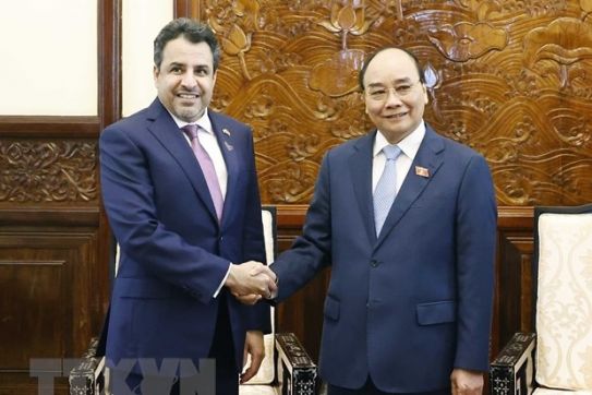 国家主席阮春福会见前来拜别的阿联酋驻越南大使