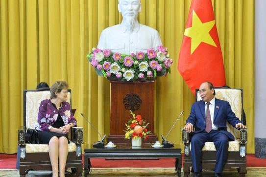 President welcomes South Australia Governor
