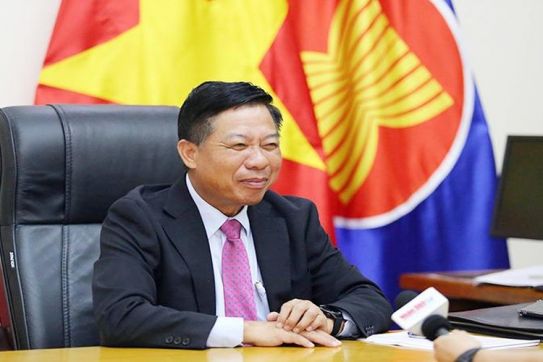 越南驻柬埔寨大使阮辉曾：越南政府总理范明正对柬埔寨进行访问助力推动两国关系进入发展新阶段
