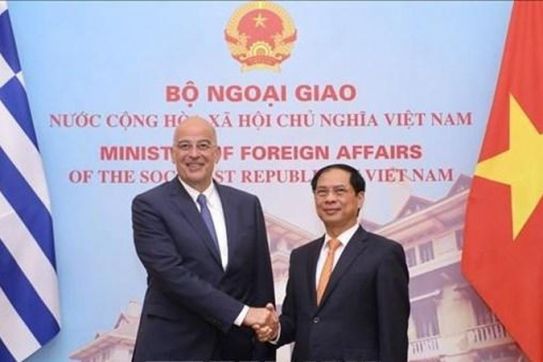 Vietnam calls for enhanced cooperation in APEC amid global challenges